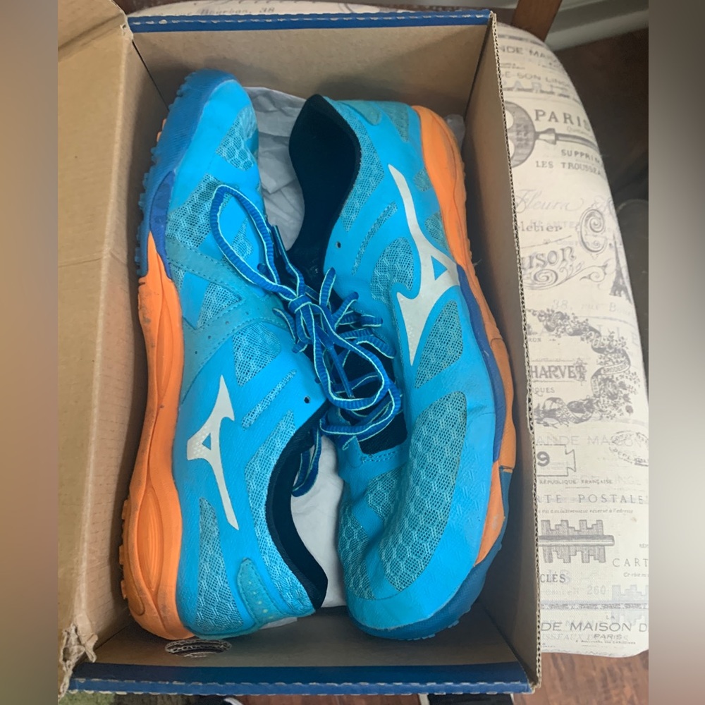 Mizuno Womens Tennis Shoes